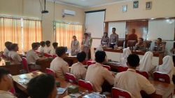 Satlantas Polres Lampung Tengah Gandeng Samsat Gunung Sugih Sosialisasikan Safety Riding dan Taat Pajak di SMAN 1 Kotagajah