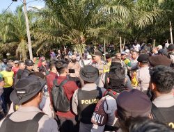 Polisi Perkuat Pengamanan Pasca Perusakan dan Pembakaran PT BSA, Kapolres Lampung Tengah Imbau Massa Tetap Tenang