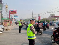 Pastikan Keselamatan Warga Sejak Matahari Terbit, Satlantas Polres Lampung Tengah Siaga di Jalanan